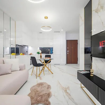דירה Urban - Mennica - Great Location&189 ורשה